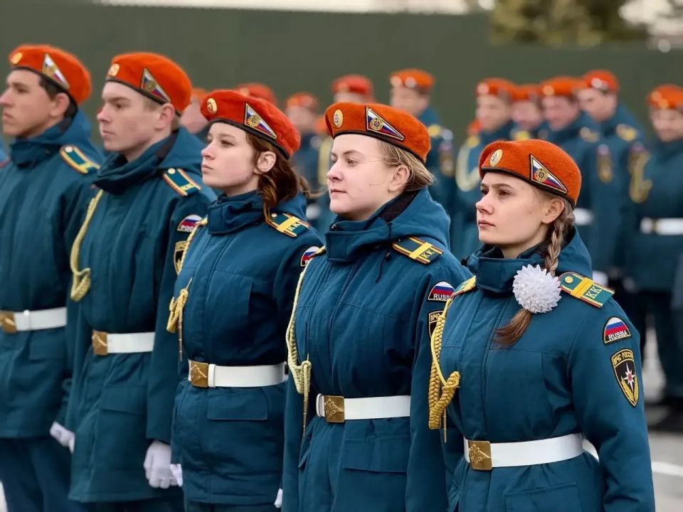 В Севастополе появится отряд «Юный спасатель» В Севастополе появится отряд «Юный спасатель»