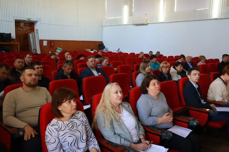 Сегодня состоялась 30-я сессия Белогорского районного совета Республики Крым третьего созыва Сегодня состоялась 30-я сессия Белогорского районного совета Республики Крым третьего созыва