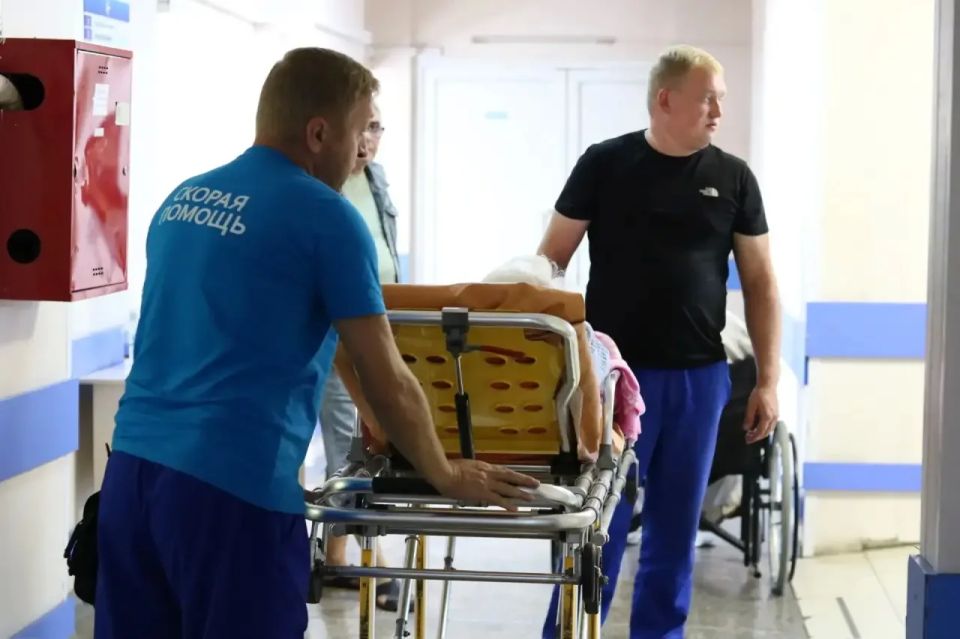 Михаил Развожаев: Сегодня отмечают профессиональный праздник работники скорой медицинской помощи Михаил Развожаев: Сегодня отмечают профессиональный праздник работники скорой медицинской помощи