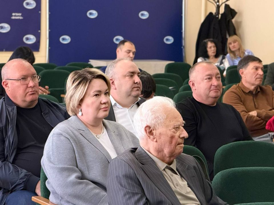 Рыбная отрасль Крыма: новые шаги к устойчивому развитию Рыбная отрасль Крыма: новые шаги к устойчивому развитию