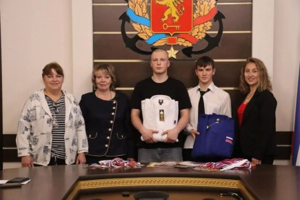 � ������������� ������ ����� ���������� ������� �� ������������ ������ � ������ �����������