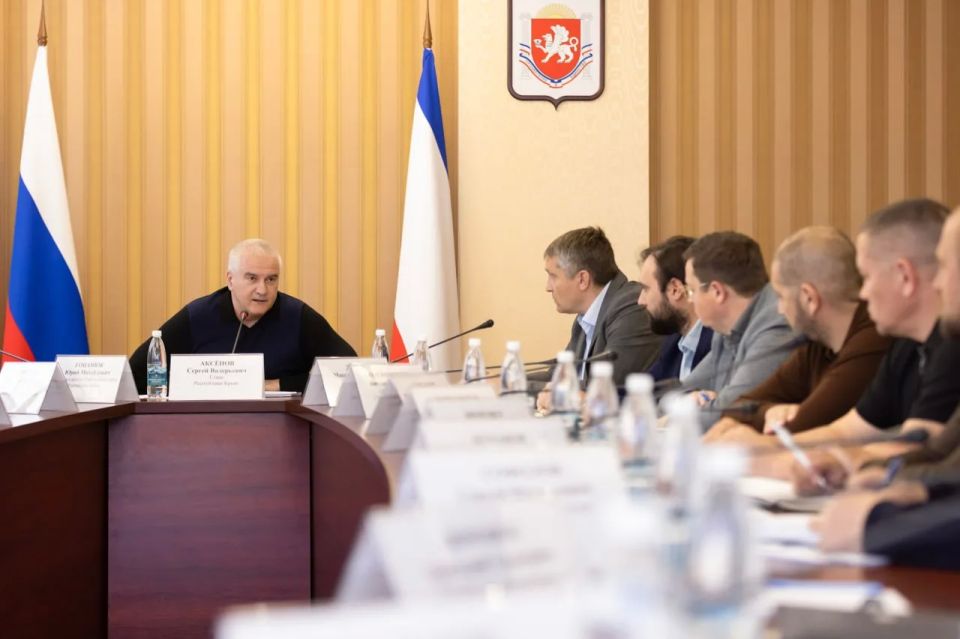 Глава Крыма поручил достичь высокого уровня обслуживания дорог