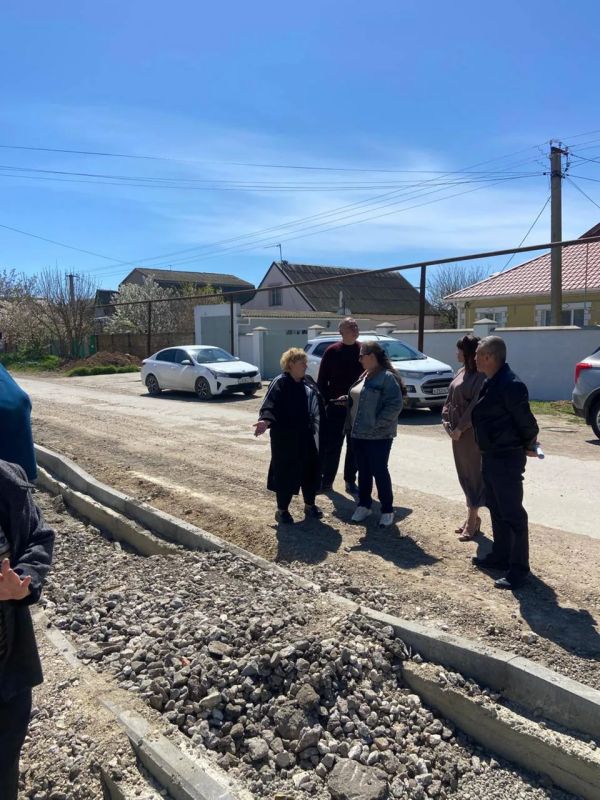 Выехал в село Уютное по итогу поступающих обращений жителей по вопросу проводимого ремонта улицы Победы Выехал в село Уютное по итогу поступающих обращений жителей по вопросу проводимого ремонта улицы Победы