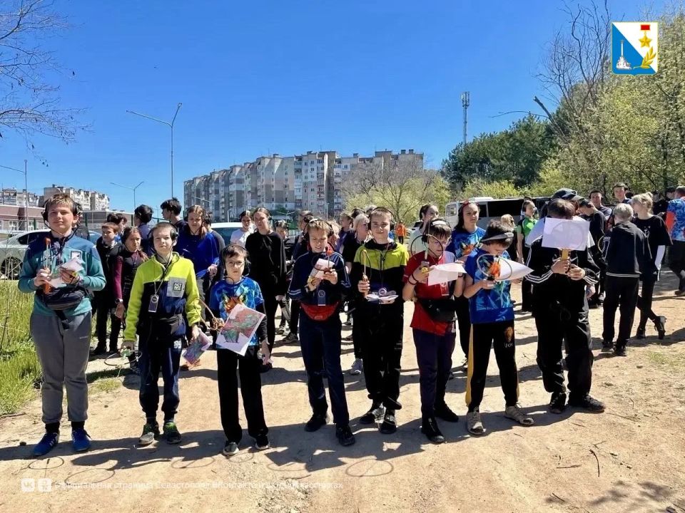 Юные севастопольцы завоевали 15 медалей по спортивной радиопеленгации Юные севастопольцы завоевали 15 медалей по спортивной радиопеленгации