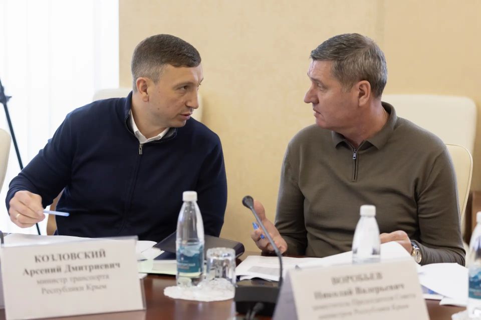 Сергей Аксёнов: На сегодняшний день АО «Крымавтодор» обеспечено финансовыми средствами и специализированной техникой в достаточном объеме для выполнения работ на самом высоком уровне Сергей Аксёнов: На сегодняшний день АО «Крымавтодор» обеспечено финансовыми средствами и специализированной техникой в достаточном объеме для выполнения работ на самом высоком уровне
