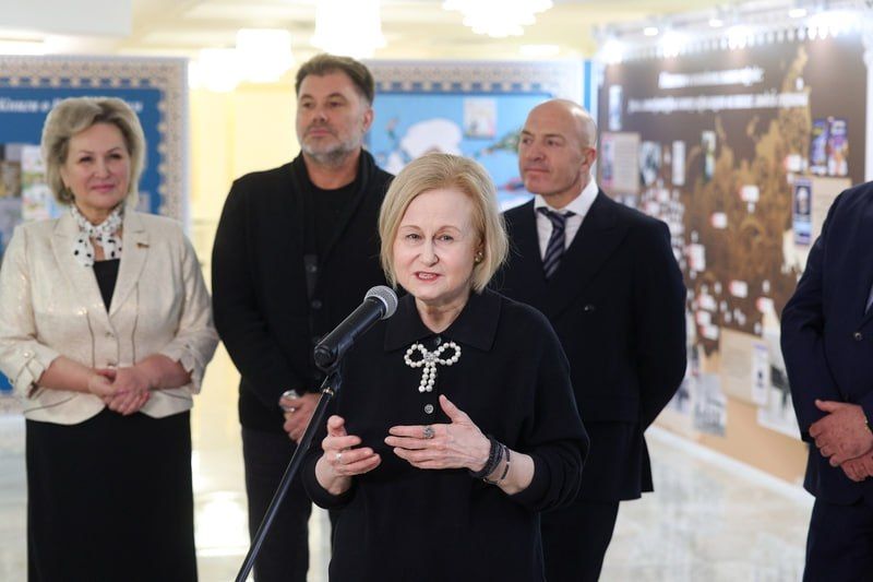 Екатерина Алтабаева: Накануне в Совете Федерации приняла участие в торжественном открытии выставки «Единство России в книгах: о труде, ценностях, языке и любви к родной земле» Екатерина Алтабаева: Накануне в Совете Федерации приняла участие в торжественном открытии выставки «Единство России в книгах: о труде, ценностях, языке и любви к родной земле»