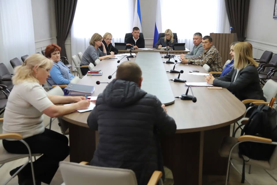 На заседании Межведомственной комиссии по противодействию нелегальной занятости в Бахчисарайском районе рассмотрены результаты мониторинга, проведённого рабочей группой в городе Бахчисарай На заседании Межведомственной комиссии по противодействию нелегальной занятости в Бахчисарайском районе рассмотрены результаты мониторинга, проведённого рабочей группой в городе Бахчисарай