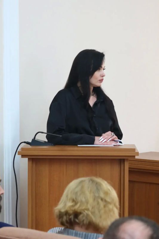 В Симферополе обсудили меры по повышению безопасности дорожного движения В Симферополе обсудили меры по повышению безопасности дорожного движения