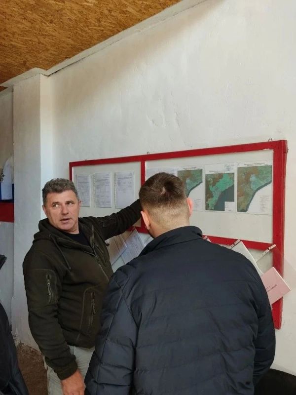 Сотрудники Минприроды Крыма провели выездную проверку объектов противопожарного обустройства лесов на территории Алуштинского лесничества Сотрудники Минприроды Крыма провели выездную проверку объектов противопожарного обустройства лесов на территории Алуштинского лесничества