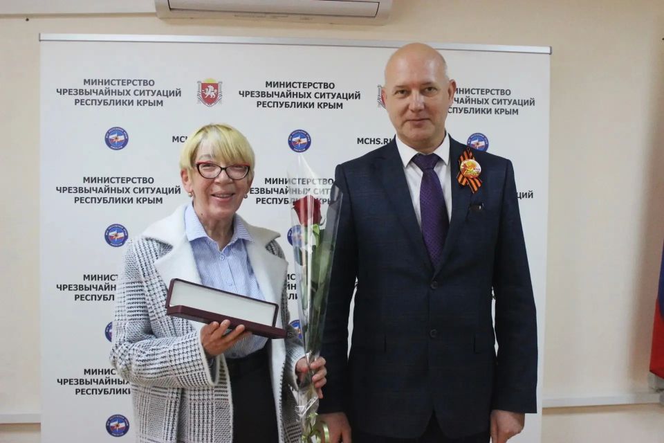 В МЧС Республики Крым состоялось торжественное мероприятие В МЧС Республики Крым состоялось торжественное мероприятие