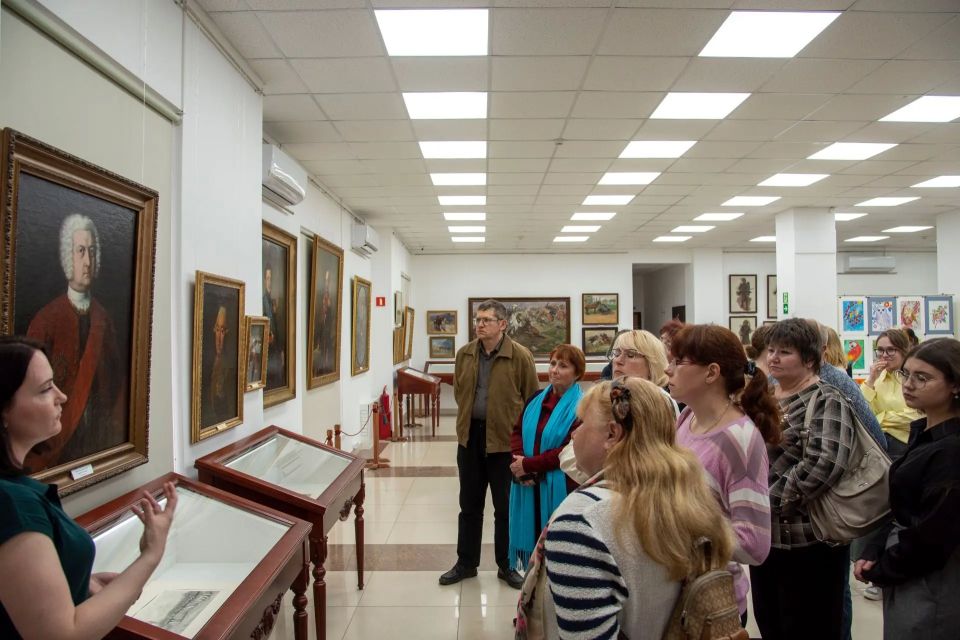 30 апреля при поддержке Министерства культуры Республики Крым прошло торжественное открытие выставки «Батальный жанр 30 апреля при поддержке Министерства культуры Республики Крым прошло торжественное открытие выставки «Батальный жанр