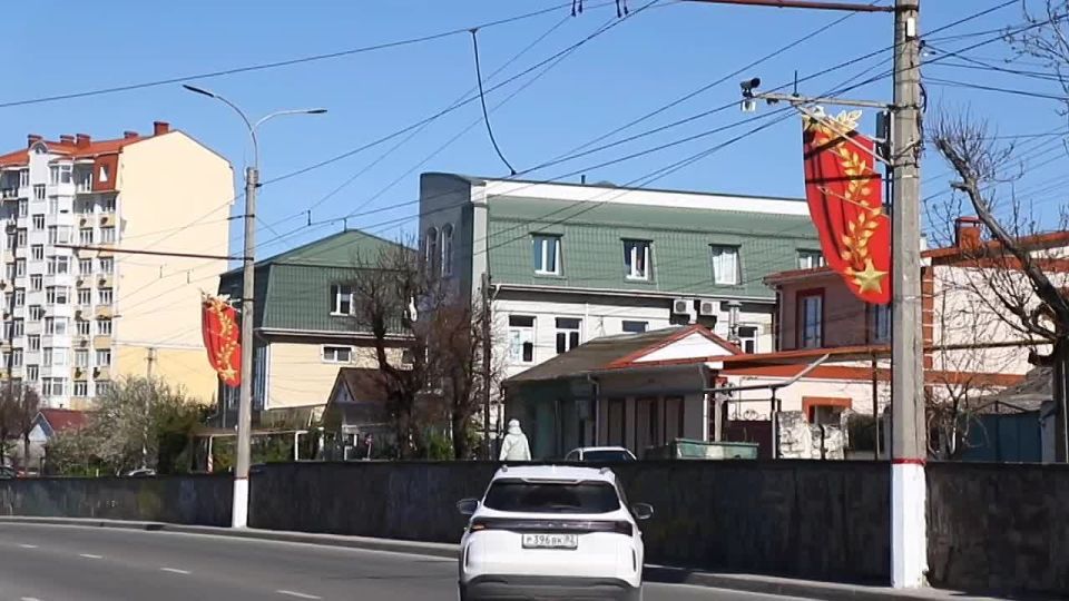 Администрация Симферополя объявляет приём заявок на возмещение затрат на праздничное оформление объектов к 9 Мая