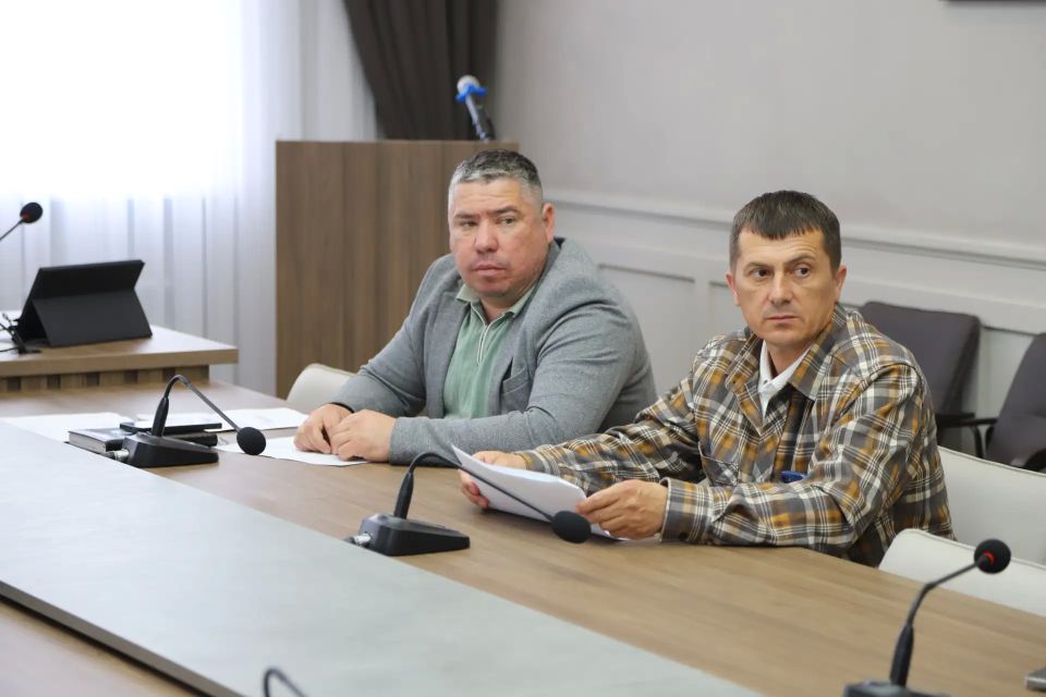 На заседании Межведомственной комиссии по противодействию нелегальной занятости в Бахчисарайском районе рассмотрены результаты мониторинга, проведённого рабочей группой в городе Бахчисарай На заседании Межведомственной комиссии по противодействию нелегальной занятости в Бахчисарайском районе рассмотрены результаты мониторинга, проведённого рабочей группой в городе Бахчисарай