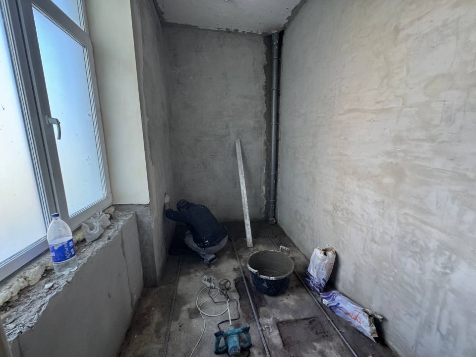 Продолжаются работы по повышению комфорта в учебных учреждениях города Продолжаются работы по повышению комфорта в учебных учреждениях города