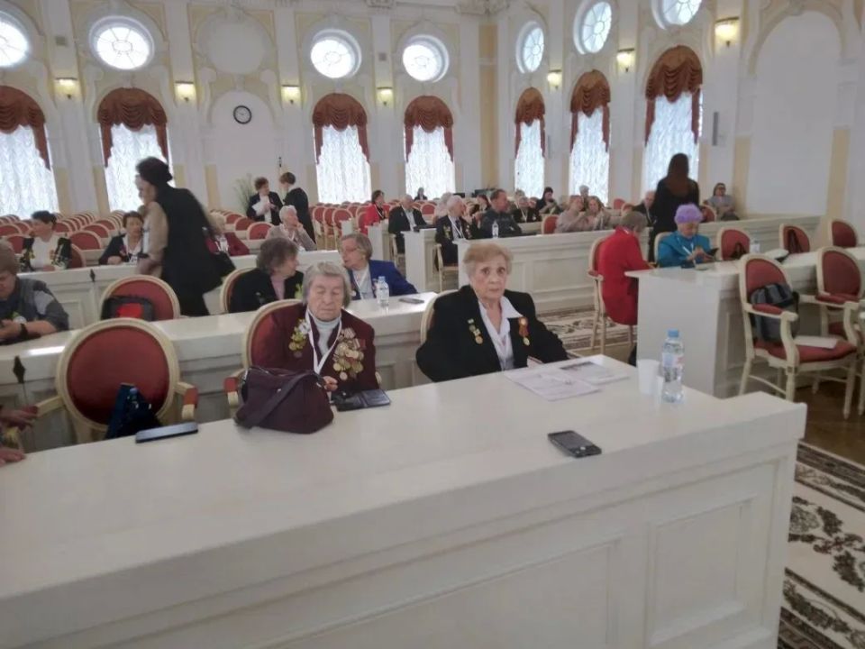 В Санкт-Петербурге состоялось пленарное заседание XXXI съезда Международной ассоциации общественных организаций блокадников города-героя Ленинграда В Санкт-Петербурге состоялось пленарное заседание XXXI съезда Международной ассоциации общественных организаций блокадников города-героя Ленинграда