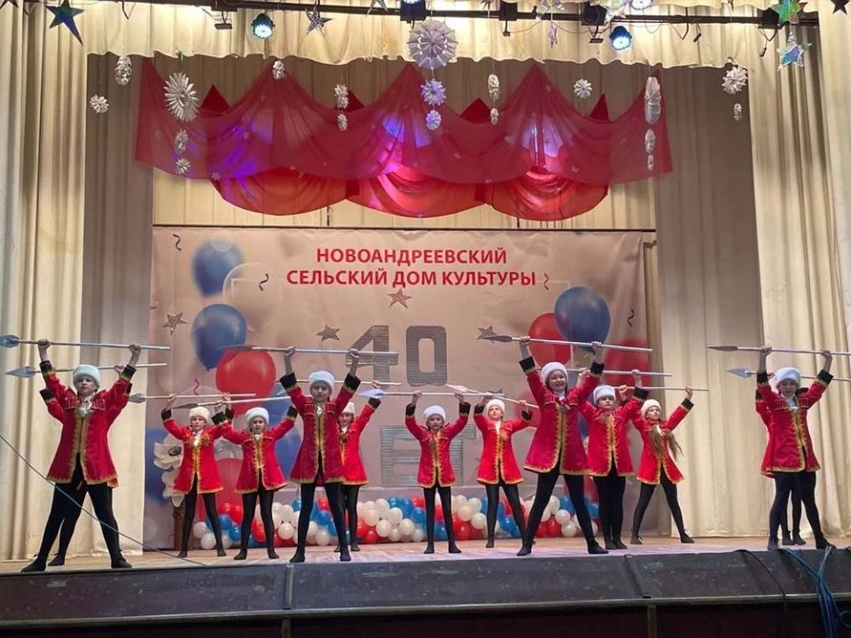 Новоандреевский сельский Дом культуры отметил 40-летний юбилей Новоандреевский сельский Дом культуры отметил 40-летний юбилей