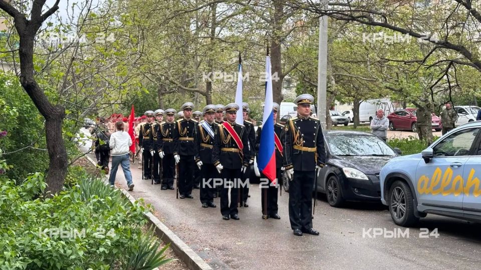 В Севастополе начали поздравлять ветеранов ВОВ с приближающимся праздником Победы В Севастополе начали поздравлять ветеранов ВОВ с приближающимся праздником Победы