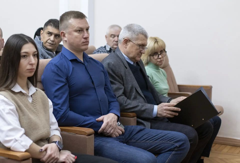 В Симферополе прошло оперативно-хозяйственное совещание, в ходе которого руководители структурных подразделений отчитались о проделанной работе В Симферополе прошло оперативно-хозяйственное совещание, в ходе которого руководители структурных подразделений отчитались о проделанной работе