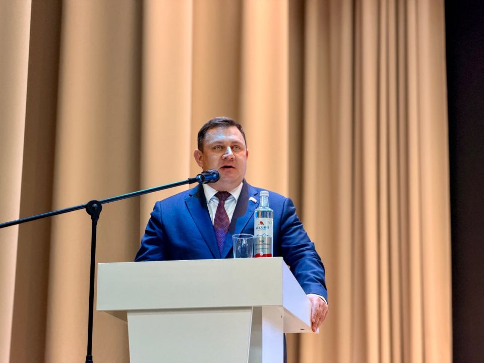 Юрий Нестеренко: Провёл рабочую встречу с коллективом и студентами «Крымского инженерно-педагогического университета имени Февзи Якубова» Юрий Нестеренко: Провёл рабочую встречу с коллективом и студентами «Крымского инженерно-педагогического университета имени Февзи Якубова»