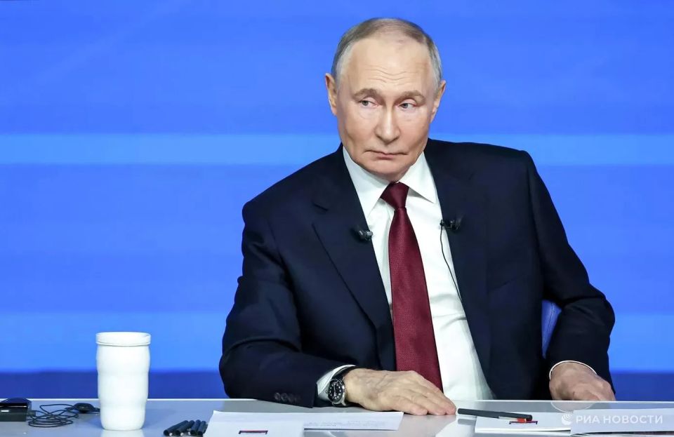 Путин поручил правительству РФ создать рабочую группу по применению ядерных технологий в области медицины