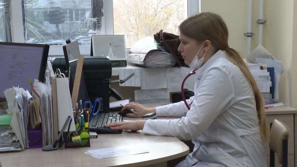 Принципы настоящего врача. Решение одной из ключевых проблем здравоохранения нашла врач Симферопольской поликлиники N 2. На международную олимпиаду Маргарита Яковлева выдвинула проект оптимизации процедуры диспансеризации Принципы настоящего врача. Решение одной из ключевых проблем здравоохранения нашла врач Симферопольской поликлиники N 2. На международную олимпиаду Маргарита Яковлева выдвинула проект оптимизации процедуры диспансеризации