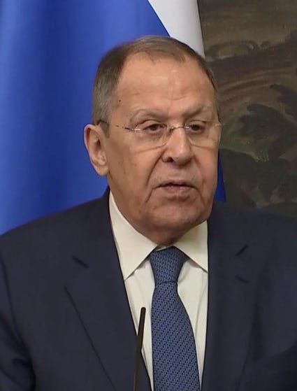 Министр иностранных дел РФ Сергей Лавров провел телефонный разговор с главой МИД Катара Мухаммедом Аль Тани