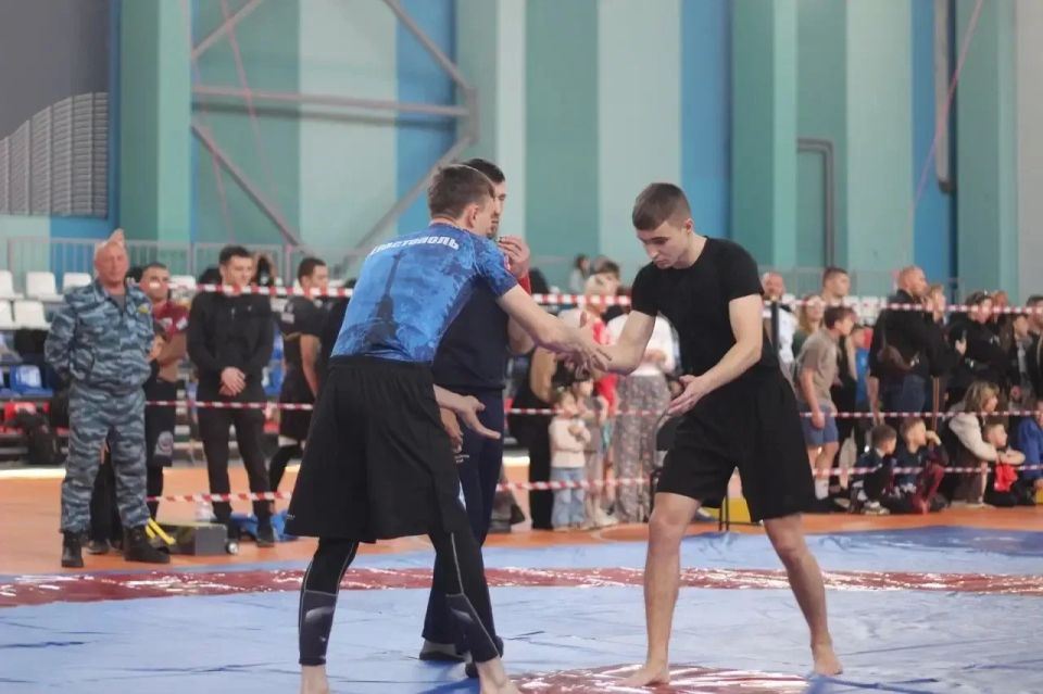 Сборная Республики Крым — призёр чемпионата ЮФО по грэпплингу Сборная Республики Крым — призёр чемпионата ЮФО по грэпплингу