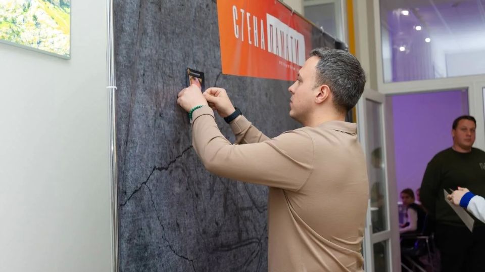 В Крыму проходит акция «Стена памяти» В Крыму проходит акция «Стена памяти»