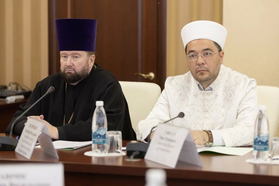 Сергей Аксёнов: Наш Президент назвал улучшение демографической ситуации приоритетной общенациональной задачей Сергей Аксёнов: Наш Президент назвал улучшение демографической ситуации приоритетной общенациональной задачей