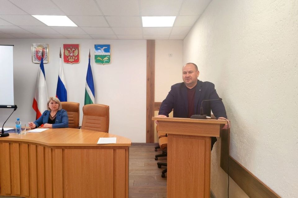 Александр Соколовский: Принял участие в 26-м заседании Первомайского районного совета, провела его Глава муниципального образования Елена Стельмах Александр Соколовский: Принял участие в 26-м заседании Первомайского районного совета, провела его Глава муниципального образования Елена Стельмах