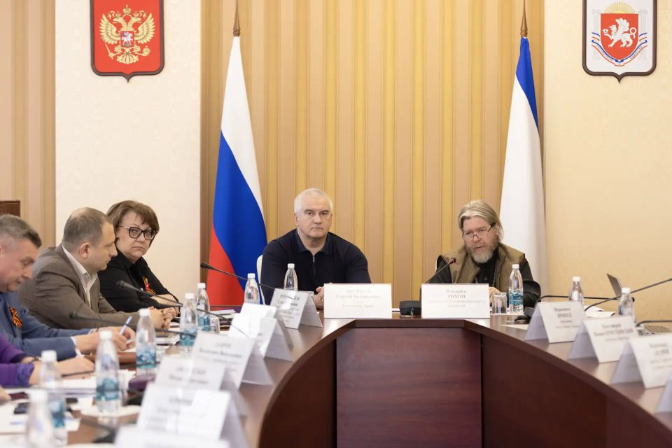 Сергей Аксёнов: Укрепление семейных ценностей – важнейшая государственная задача, от решения которой зависит будущее Крыма и России Сергей Аксёнов: Укрепление семейных ценностей – важнейшая государственная задача, от решения которой зависит будущее Крыма и России