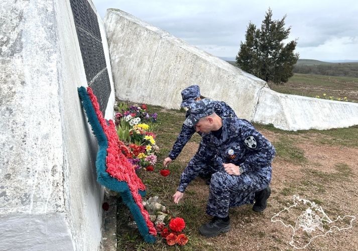 Росгвардейцы почтили память партизан Великой Отечественной войны в Крыму Росгвардейцы почтили память партизан Великой Отечественной войны в Крыму