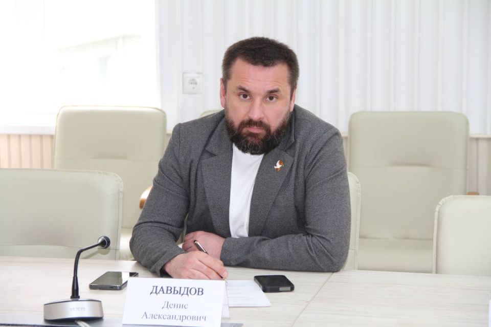 Константин Шимановский: Состоялось заседание рабочей группы по увековечиванию памяти защитников Отечества, в том числе погибших участников Специальной военной операции Константин Шимановский: Состоялось заседание рабочей группы по увековечиванию памяти защитников Отечества, в том числе погибших участников Специальной военной операции