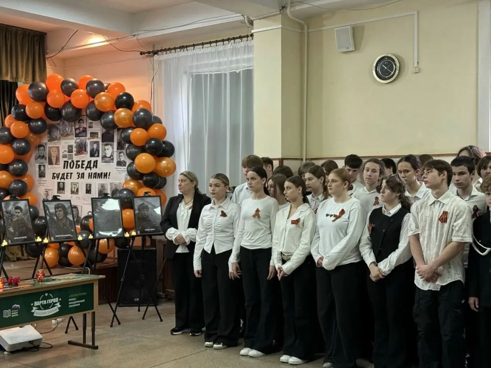 Единство ради Победы. В преддверии Дня Великой Победы в школе № 6 открылась интерактивная патриотическая выставка, посвященная Героям Советского Союза Единство ради Победы. В преддверии Дня Великой Победы в школе № 6 открылась интерактивная патриотическая выставка, посвященная Героям Советского Союза