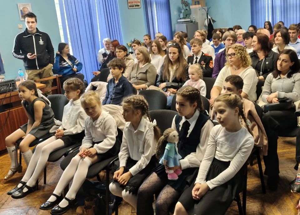 125 юных специалистов получили путёвку в жизнь! 125 юных специалистов получили путёвку в жизнь!
