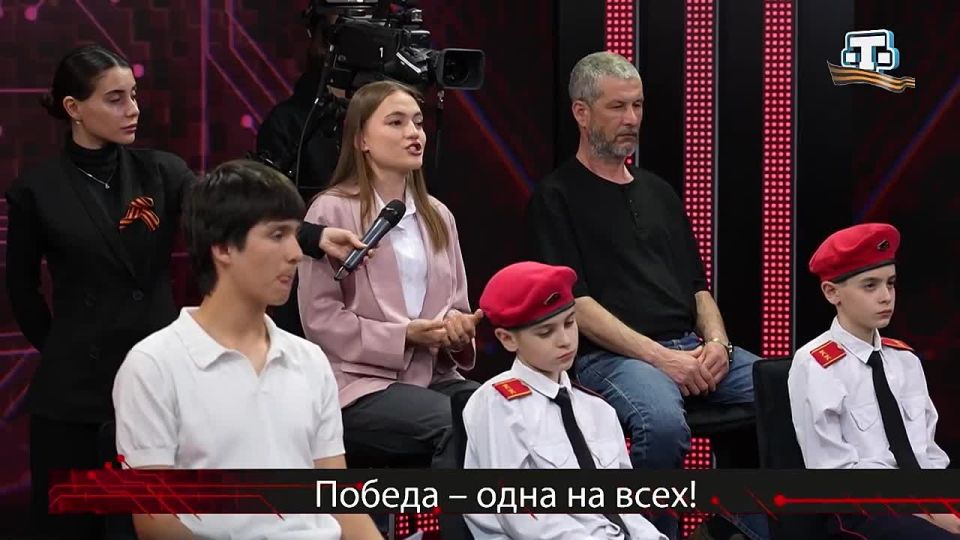 Студентка медколледжа подчеркнула необходимость передачи памяти о Великой Отечественной войне