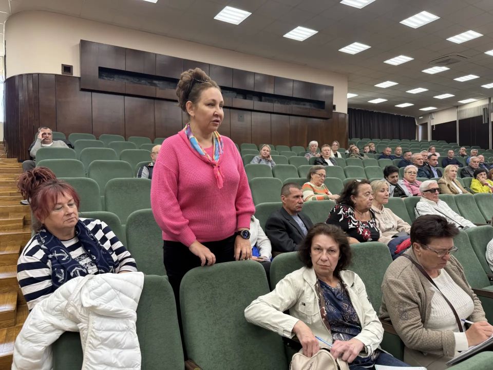 Константин Шимановский: Собрание с председателями и многоквартирных домов Константин Шимановский: Собрание с председателями и многоквартирных домов