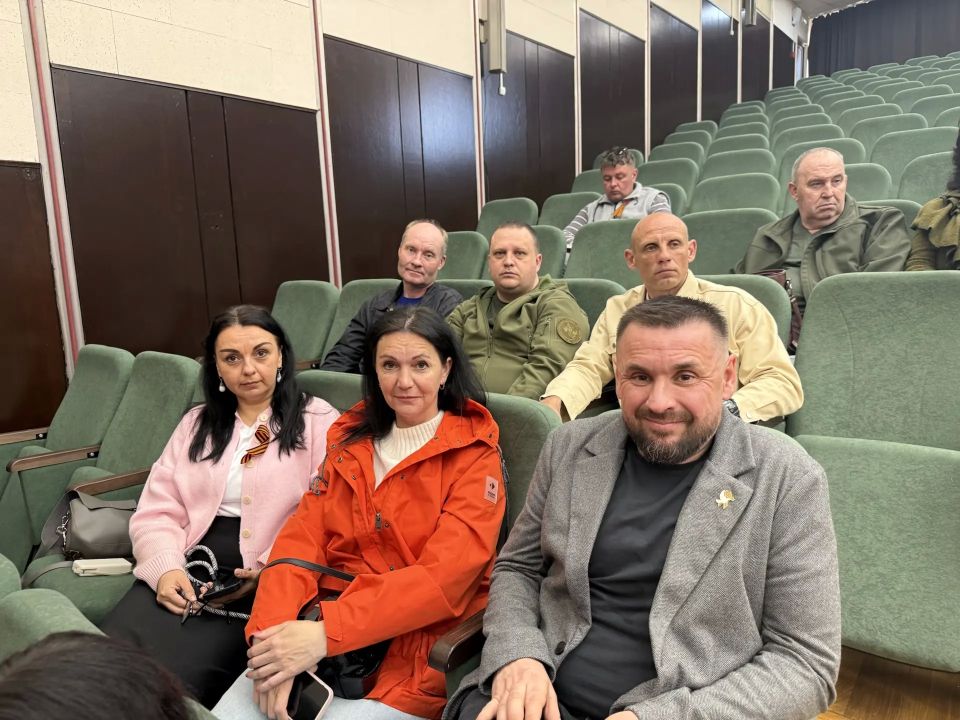 Константин Шимановский: Собрание с председателями и многоквартирных домов Константин Шимановский: Собрание с председателями и многоквартирных домов