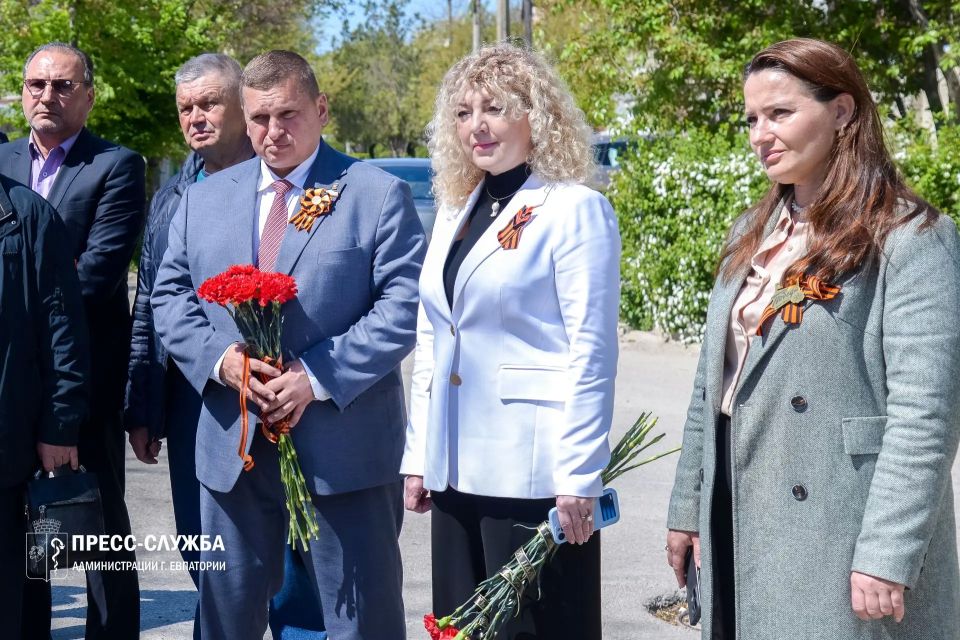В Евпатории почтили память чекиста Галушкина В Евпатории почтили память чекиста Галушкина