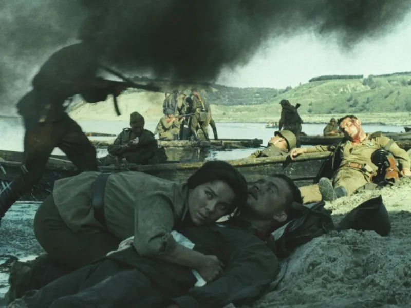 #Победа81. 7 мая 1970 года в прокат вышли фильмы «Огненная дуга» и «Прорыв» – первые части киноэпопеи Юрия Озерова «Освобождение», в которой Великую Отечественную войну постарались показать во всей её исторической сложности... #Победа81. 7 мая 1970 года в прокат вышли фильмы «Огненная дуга» и «Прорыв» – первые части киноэпопеи Юрия Озерова «Освобождение», в которой Великую Отечественную войну постарались показать во всей её исторической сложности...