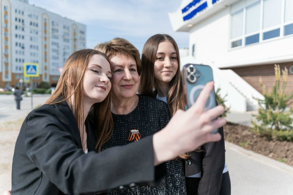 Екатерина Алтабаева: В рамках проекта «Классная встреча» пообщалась с активистами «Движения Первых» в Молодежном центре на улице П.Корчагина