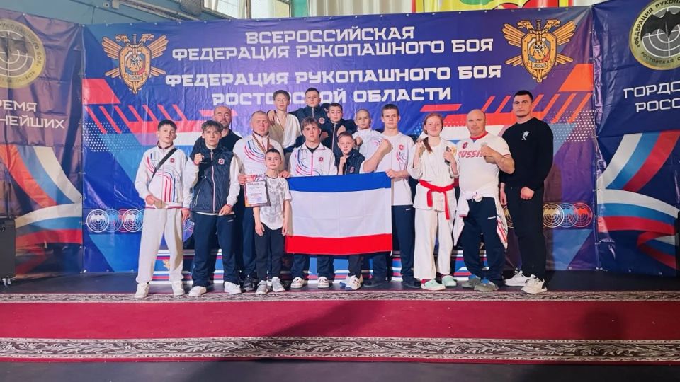 Крымские спортсмены — призёры Всероссийских соревнований по рукопашному бою Крымские спортсмены — призёры Всероссийских соревнований по рукопашному бою