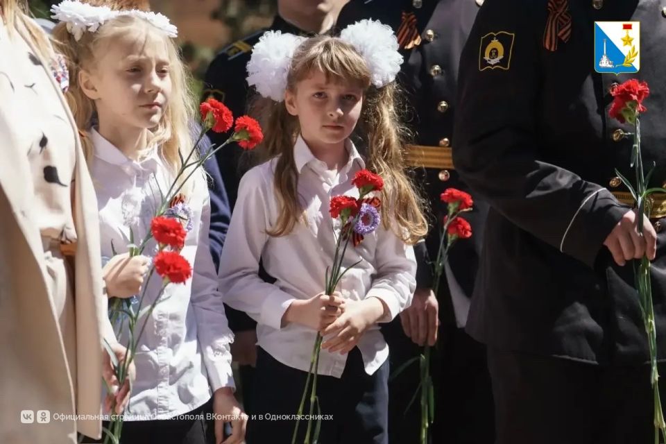 В Севастополе почтили память чекиста Павла Силаева В Севастополе почтили память чекиста Павла Силаева