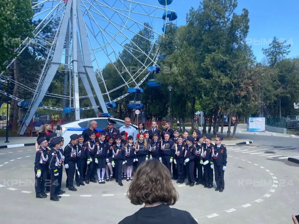 В Детском парке Симферополя после ремонта открылся автогородок В Детском парке Симферополя после ремонта открылся автогородок