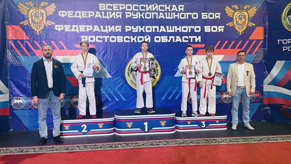 Крымские спортсмены — призёры Всероссийских соревнований по рукопашному бою Крымские спортсмены — призёры Всероссийских соревнований по рукопашному бою