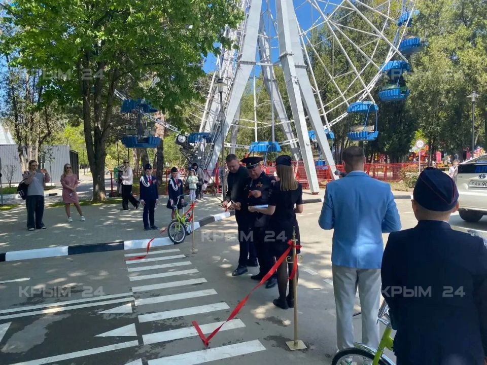 В Детском парке Симферополя после ремонта открылся автогородок