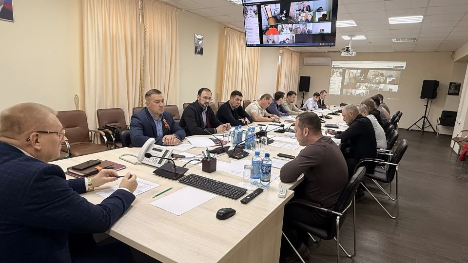 В Крыму обсудили ход реализации строительных проектов госпрограммы развития региона В Крыму обсудили ход реализации строительных проектов госпрограммы развития региона
