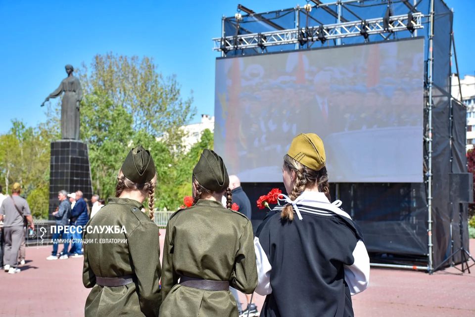 В Евпатории прошли мероприятия, посвященные Дню Победы В Евпатории прошли мероприятия, посвященные Дню Победы