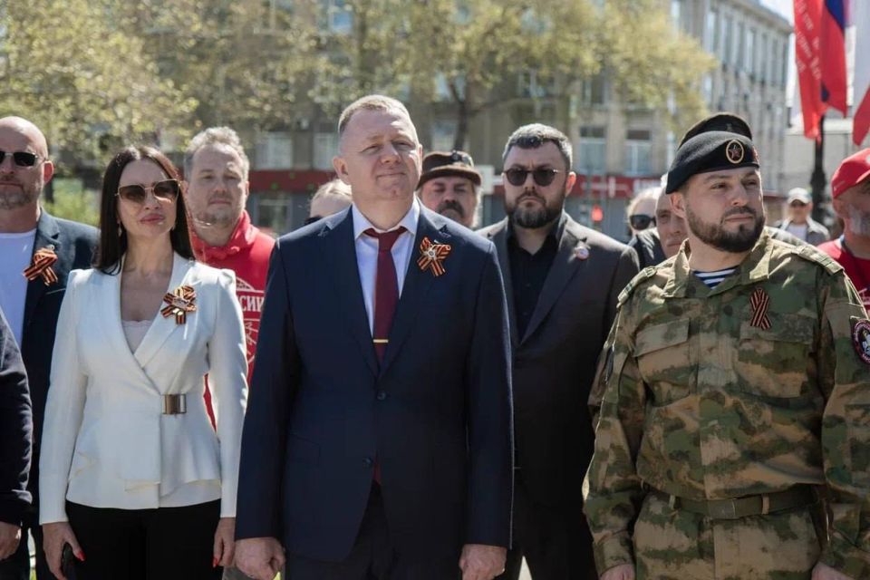 Михаил Афанасьев: Сегодня, в День Великой Победы, мы открыли новую страницу в истории проекта «Время России» - обновление кованой карты страны Михаил Афанасьев: Сегодня, в День Великой Победы, мы открыли новую страницу в истории проекта «Время России» - обновление кованой карты страны