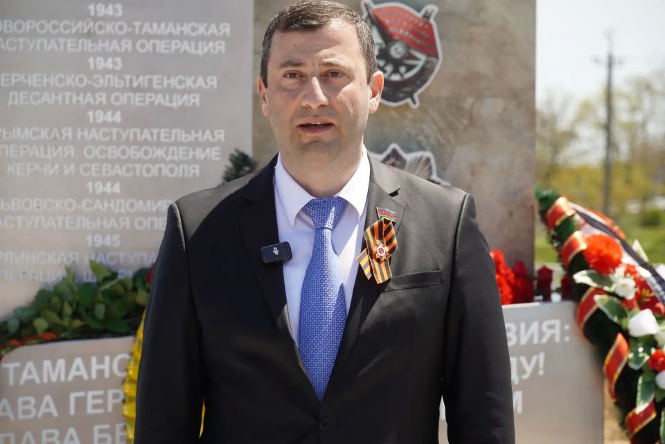 В День Великой Победы Керчь принимает гостей из Краснодарского края – представителей регионального отделения «Союз армян России» В День Великой Победы Керчь принимает гостей из Краснодарского края – представителей регионального отделения «Союз армян России»